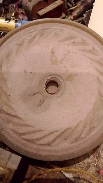 тестирую новый узч на двух радиолампах.