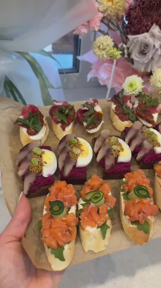 Брускетта на праздничный стол