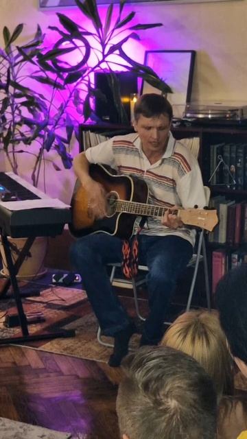 Под ногами твердь лишь бы не ушла...