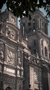 Роскошные интерьеры Кафедрального собора в Мехико, XVI-XVIII века