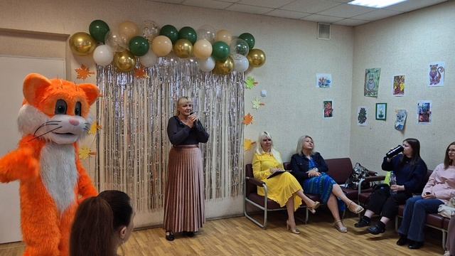 "Сколько нас таких красивых" - Татьяна Севрюткина