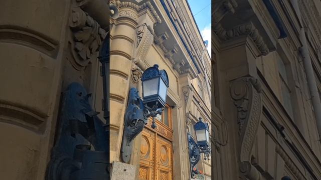 Санкт-Петербург в деталях