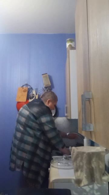 lv_0_20251104043942.mp4