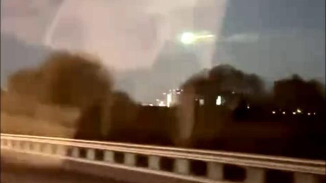 Загадочный метеорит пролетел недалеко от Москвы 2 камера