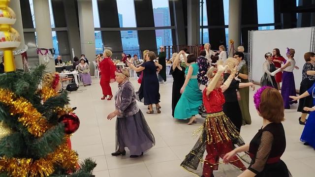 Новогодний бал студии На волне счастья 2022