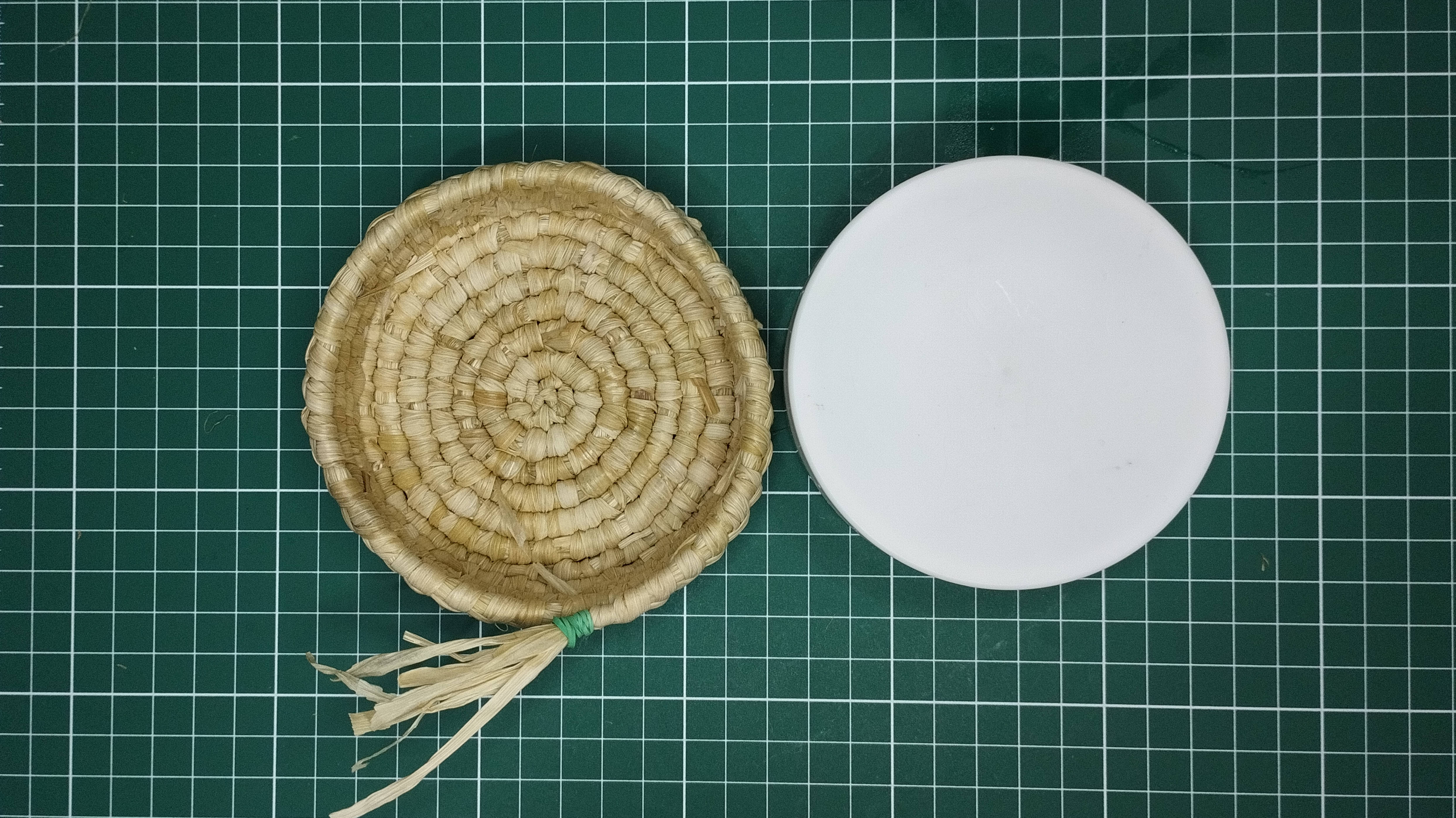 Талаш. Плетение шкатулки. Выравнивание чаши шкатулки на форме.