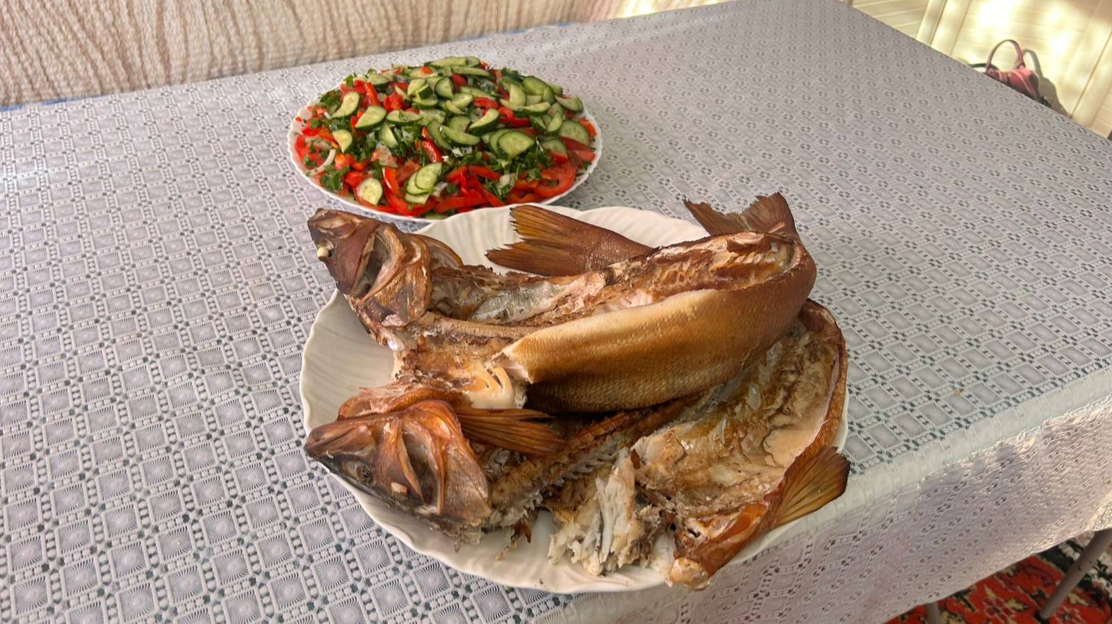 Коптим рыбу и не только