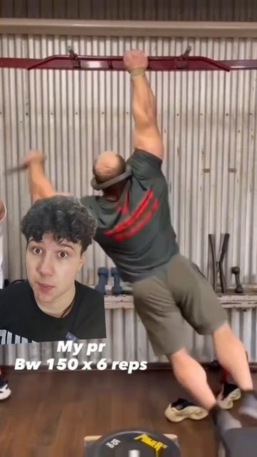 Почему Андрей Смаев стал подтягиваться 6 раз на 1 руке