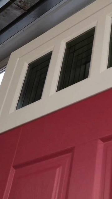 выгодные цены на нестандартные входные двери в дом без посредников, напрямую от производителя. модно