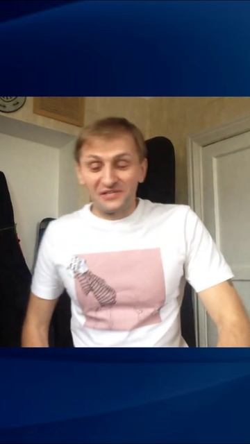 О МАССИВНОЙ ЖЕНЩИНЕ-ДОЯРКЕ (Александр Муравьёв)