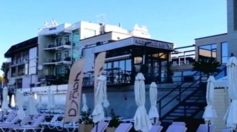 В мидийном баре