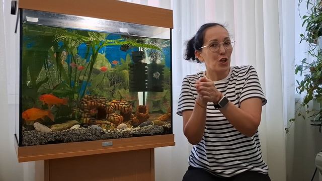 Пальчиком игра "Рыбка"