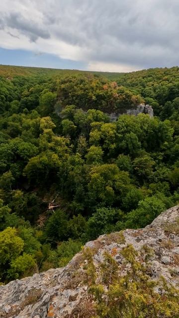 Крым, лучшие маршруты для путешествий. Бахчисарай Алимова балка.