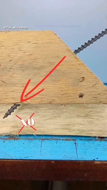 Помните этот совет по работе с деревом! Как надежно соединить две доски шурупом.