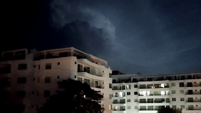 Гроза в Колумбии Картахен