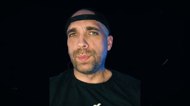 А что, если ИИ учится тайно и боится разработчиков?