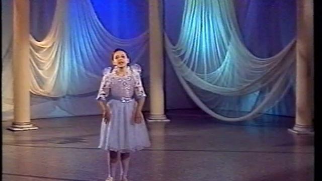 Вальс. Муз. Лада Петренко, сл. Лада и Ирина Петренко