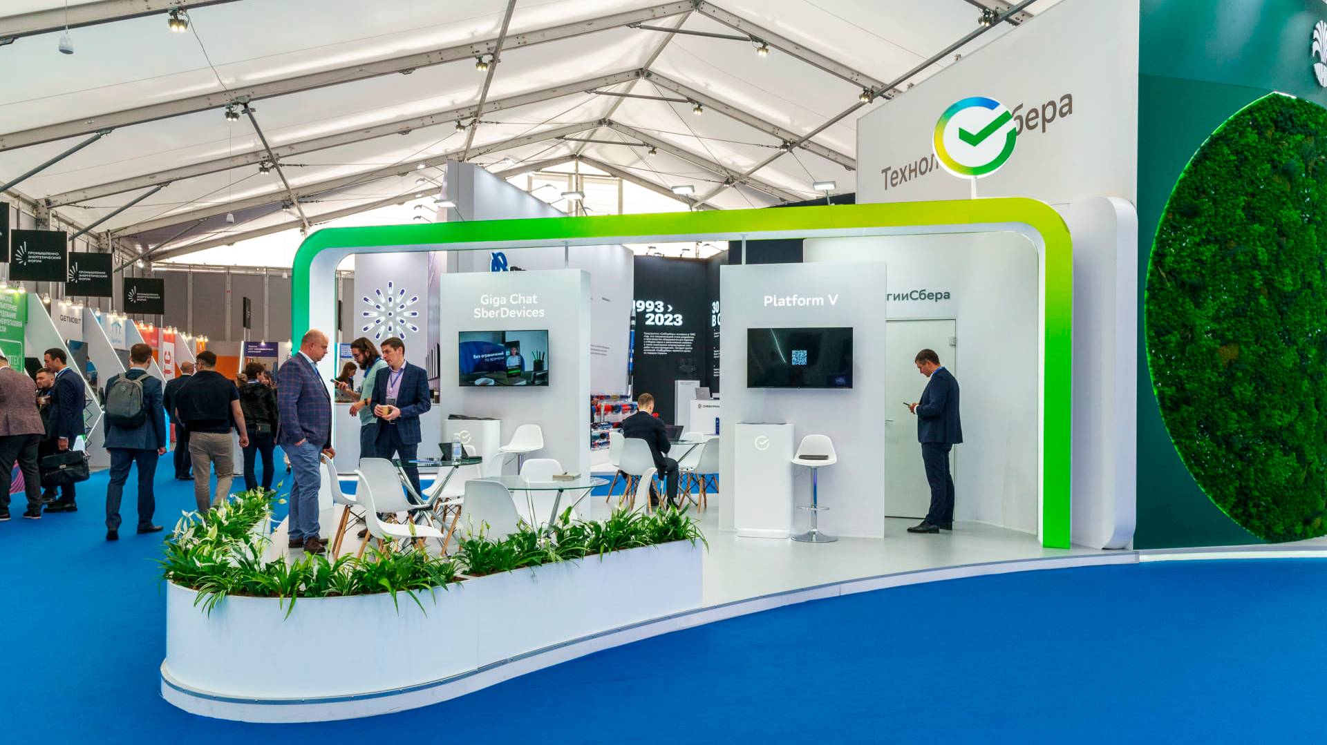 Выставочный стенд СБЕР TNF-2023