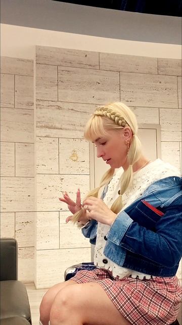 Ждём Капусиину Юлию