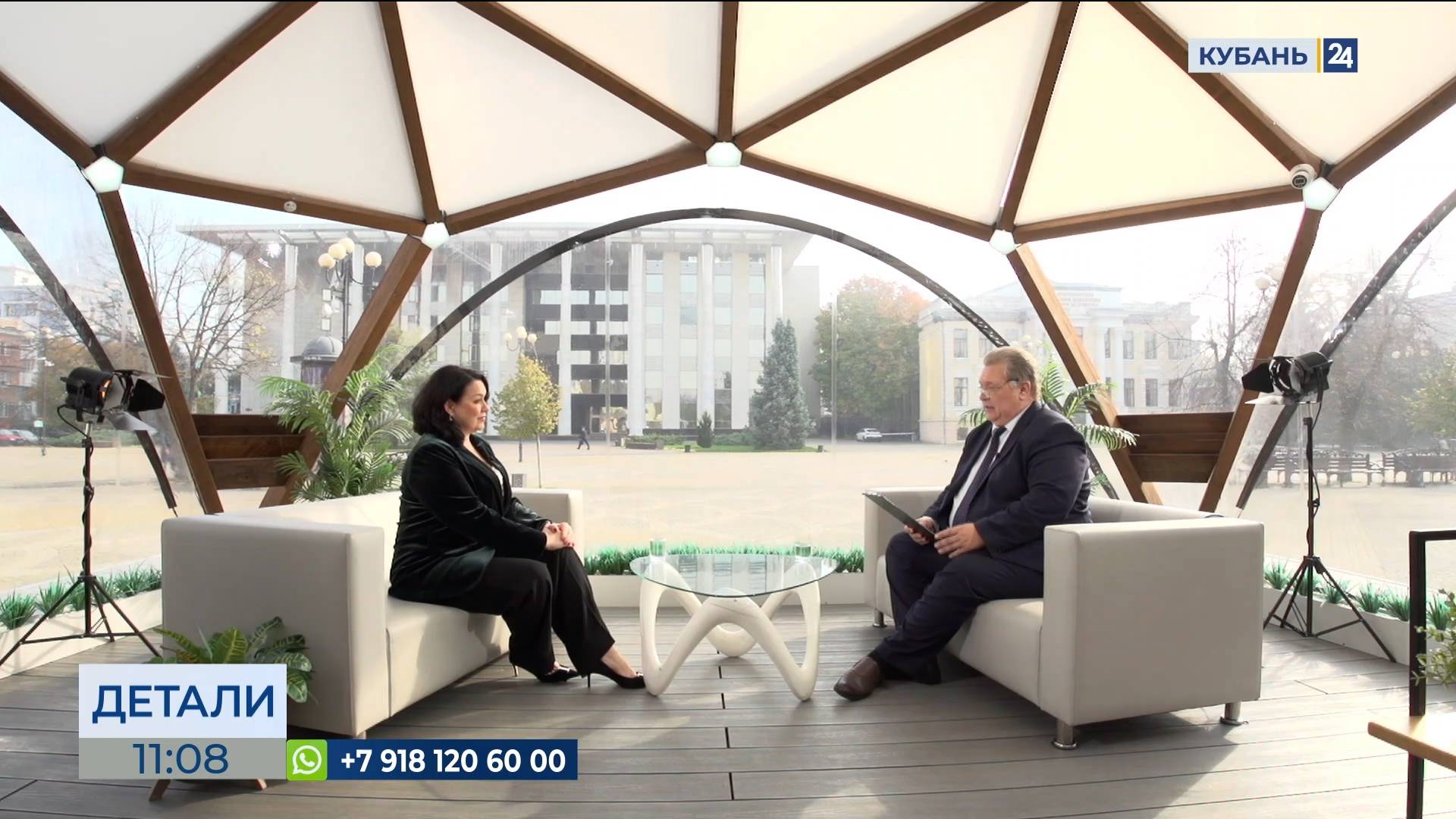 Янина Скорикова: температура воды в море +17 °C, самые смелые еще купаются