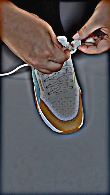 #шнурки #зашнуровать #обучение #обучающее #лайвхак #лайвхаки #лайхак #топ #топчик #роликдня #видеодн