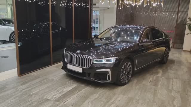 BMW 7 серии VI (G11/G12) Рестайлинг, 2019