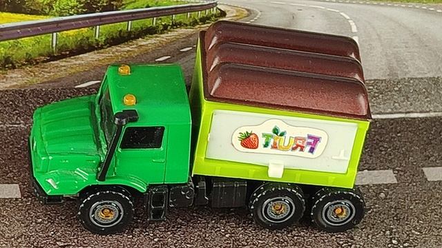 MERCEDES-BENZ ZETROS ФУДТРАК