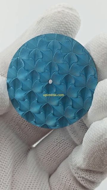 Гилоше-циферблаты с листовыми узорами