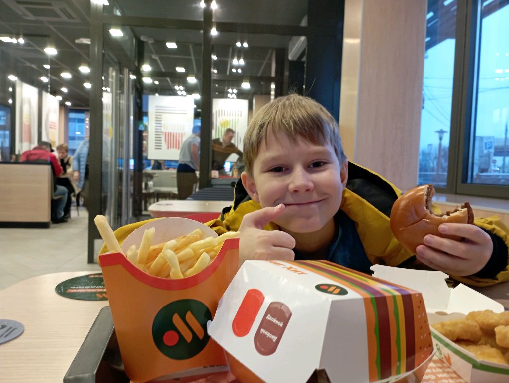 Общаемся с чатом и хаваем, и становимся t2x2