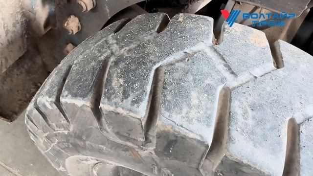 Шины TITAN для вилочных погрузчиков