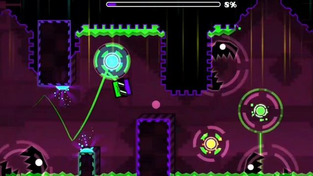 Geometry Dash, открыл уровень Deadlocked за 30 золотых монет. Я научился проходить начало.