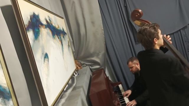 Джаз на открытии выставки "Восхождение" Николая Балышева