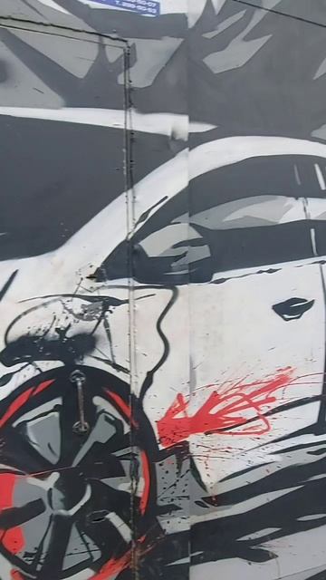 Граффити в городе Красноярске. Soichiro Honda в мкрн. Взлетка