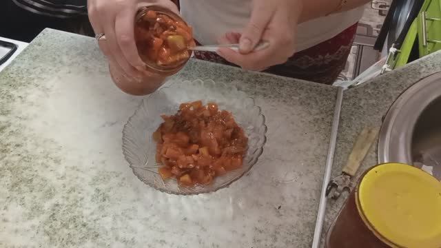 ПОВСЕДНЕВНАЯ ЖИЗНЬ ВИКТОРА И СВЕТЛАНЫ