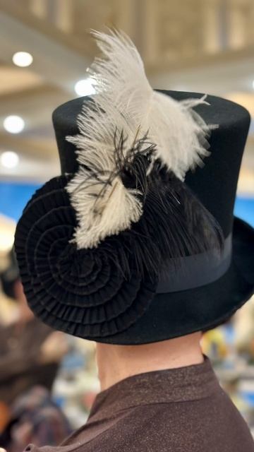 Тебе и мне Шапки шляпки и цилиндры в Адмирал Art Collection для женщин и мужчин СПб