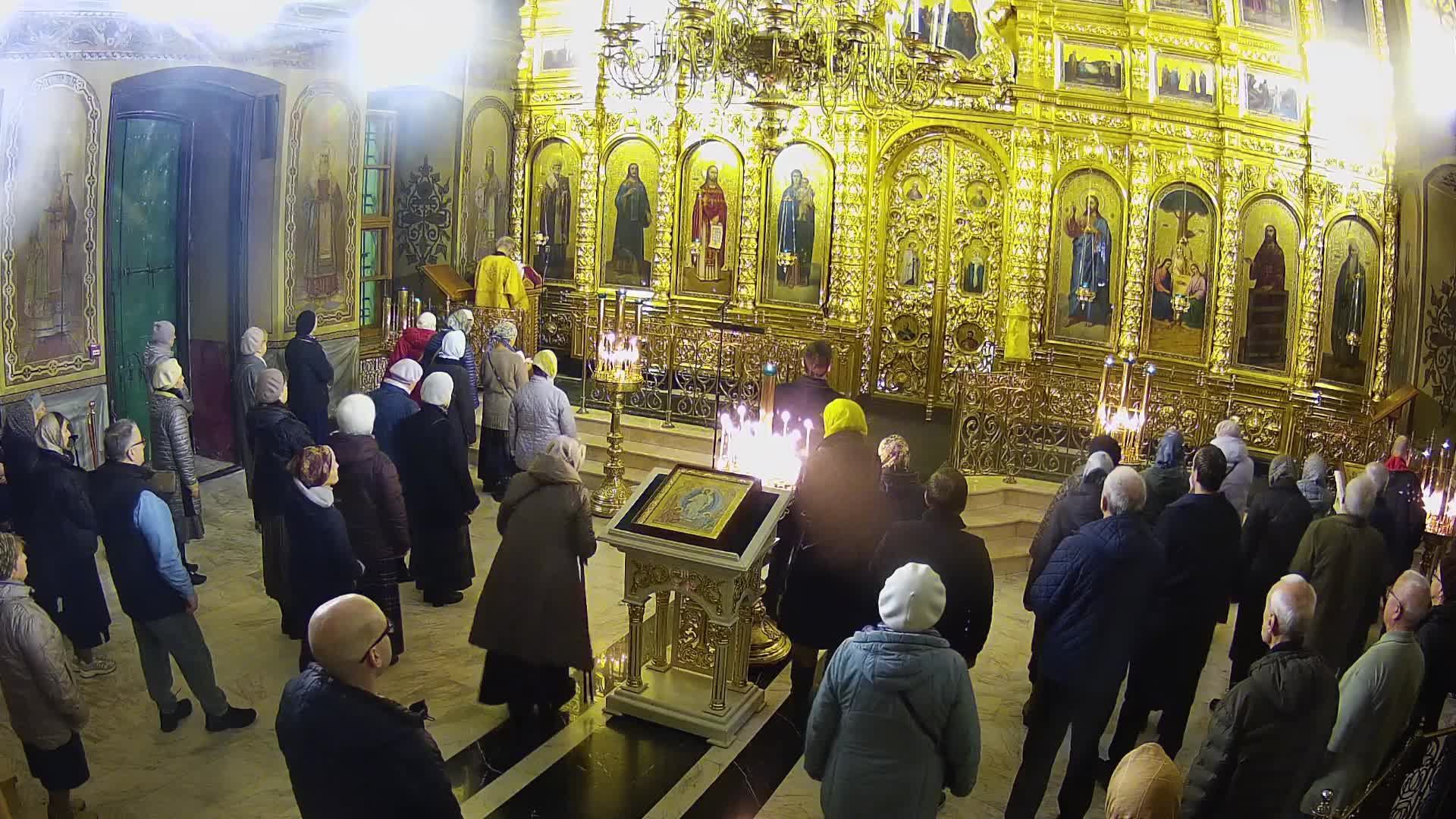 09.11.2025. Солу́нскогоРанняя Литургия. Неделя 22-я по Пятидесятнице. Глас 5-й. Мч. Не́стора