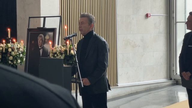 СЛЁЗЫ АРТИСТОВ И СЛОВА СКОРБИ НА ПОХОРОНАХ ЮРИЯ НИКОЛАЕВА | 8 НОЯБРЯ 2025 ТРОЕКУРОВСКОЕ КЛАДБИЩЕ