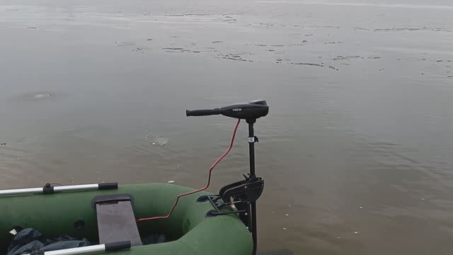 Тест драйв лодочного электромотора НDX 40 L на 12 в. Речной спецназ: Миссия Отморозок. Жёсткий тест.