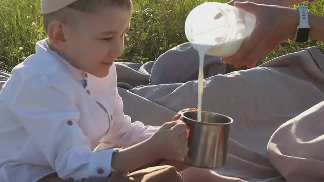 "Ожившее слово" стихотворение К.Булатовой «Посмотри на небо, сын мой» Разина Хакимова