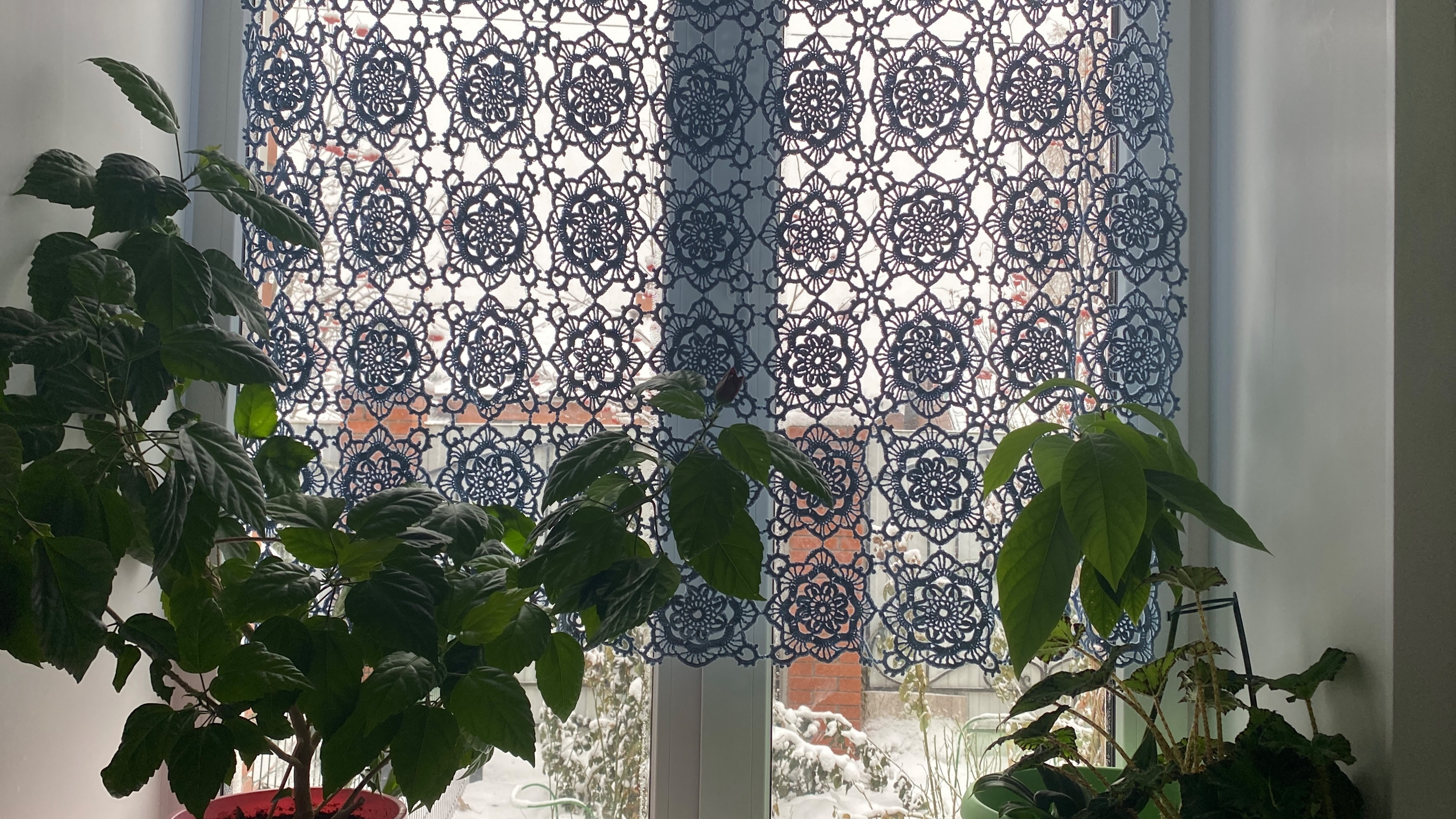 3 процесса и все на стадии завершения!Занавеска обещает быть шикарной!