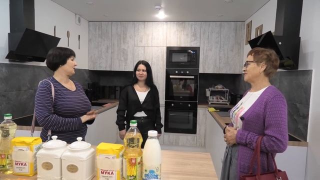 Промо к видео кулинарного батла "Мамы и блины"!