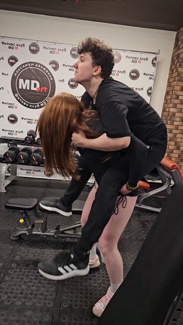 Саша Спасокукоцкий и Умрумрт Анонс