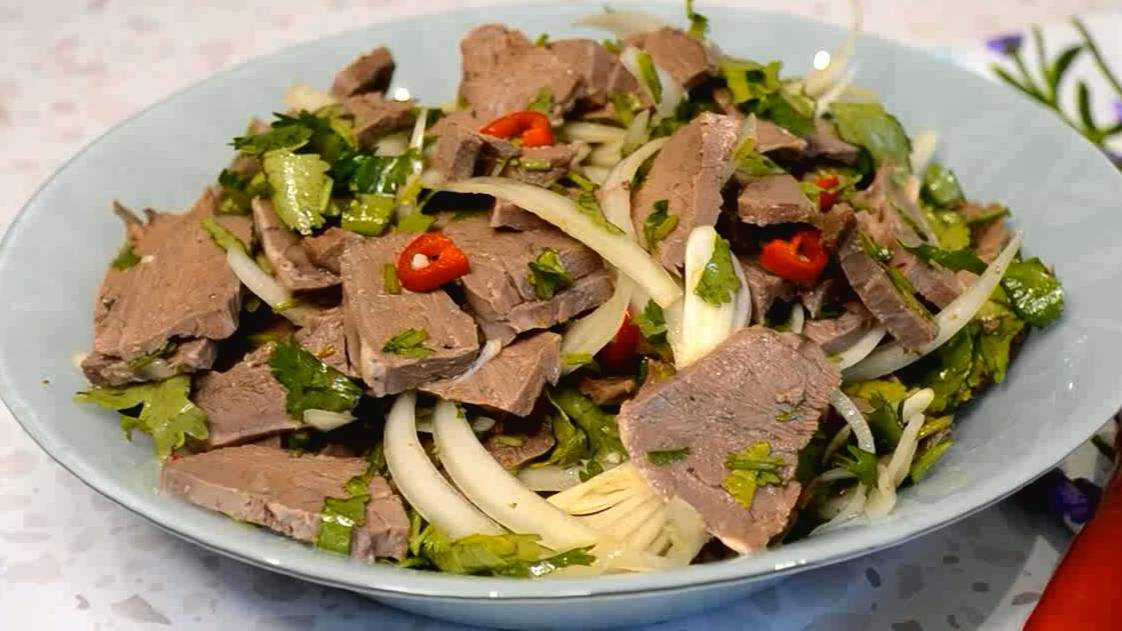 Говяжье сердце продукт недорогой, но по пользе превзойдёт даже телятину.