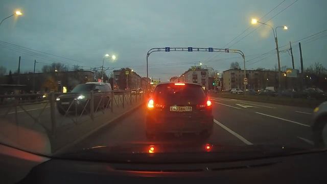 Россия. Санкт-Петербург. 10.11.2025. 1/5