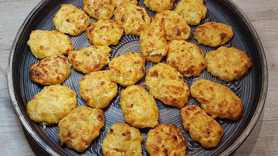 Хрустящие, запечённые в духовке наггетсы с картофелем