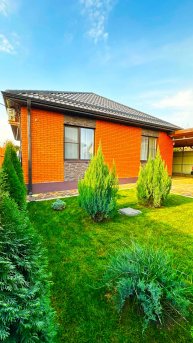 Уютный дом с современной инфраструктурой — идеальный вариант для комфортной жизни!