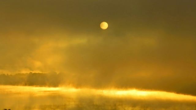 сентябрь 21, 2018. Рассвет над городом