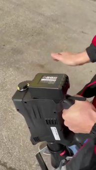 Перережет любое дерево.