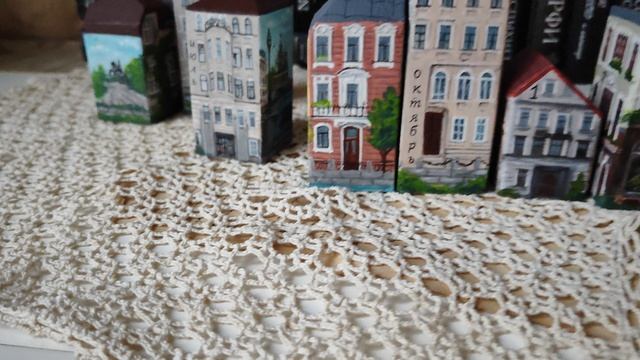 домики интерьерные, речная роспись. 
Вечный календарь