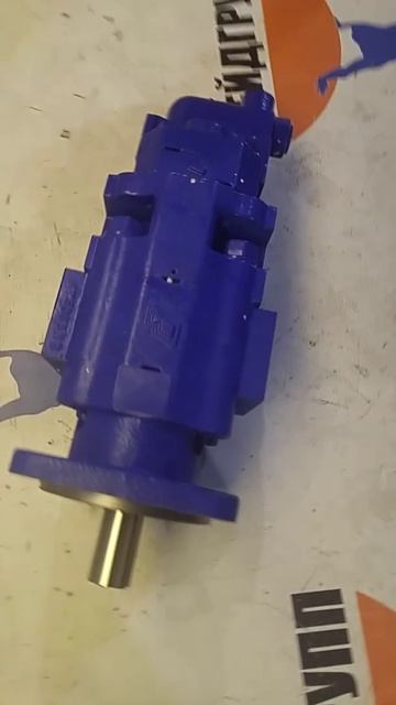 K1052943 Гидравлический насос управления для погрузчиков Doosan SD300